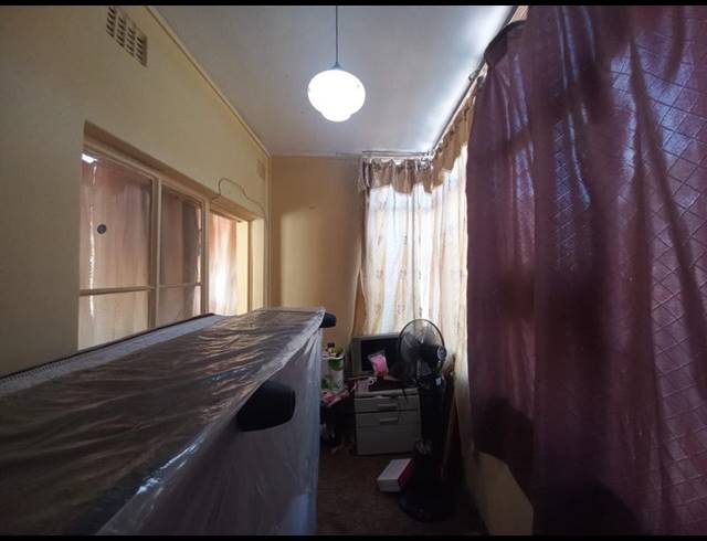 1 BEDROOM APARTMENT FOR SALE IN PRETORIA WEST